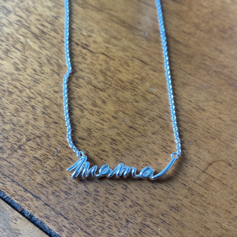 Stella & Dot Silver Mama Necklace NWOT